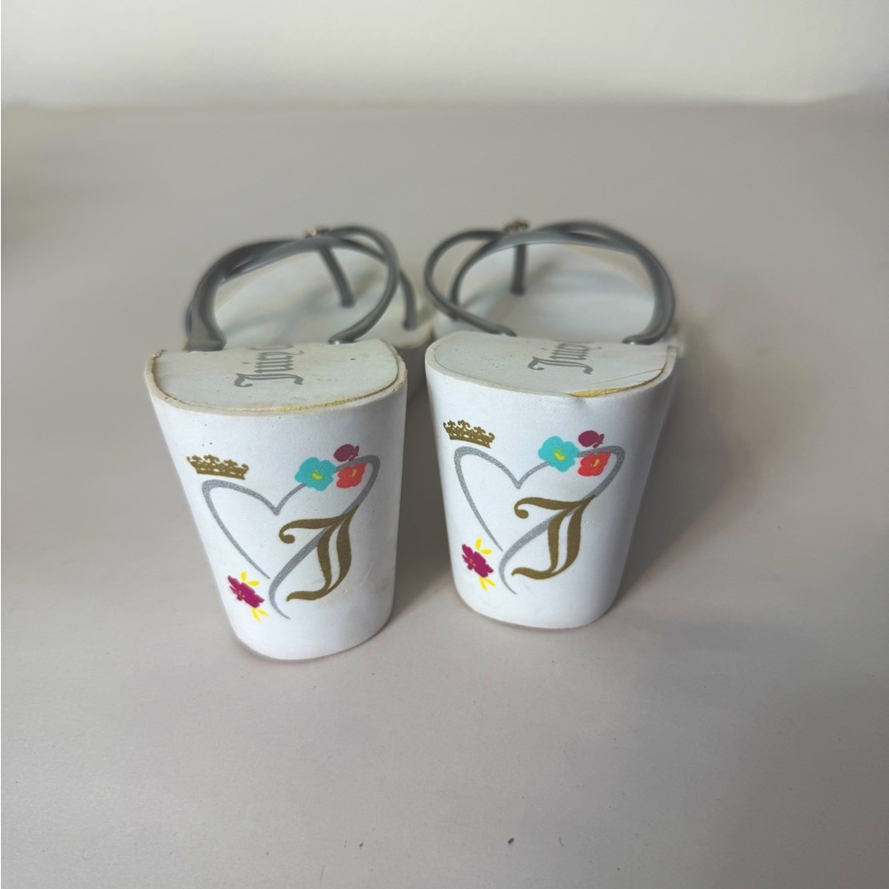 Juicy Couture White Heeled Sandals with Floral Design size 9